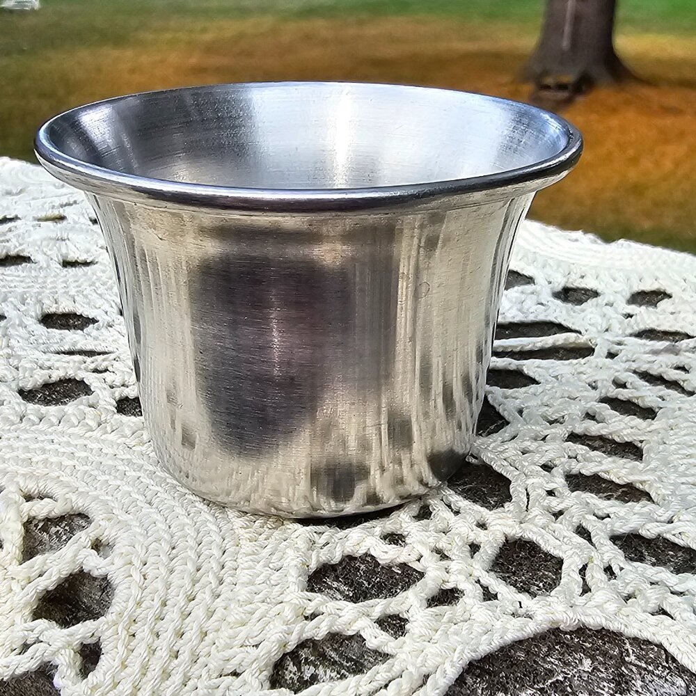 Vollrath 18-8 stainless steel sauce cup number 46713 made in Japan exc condition